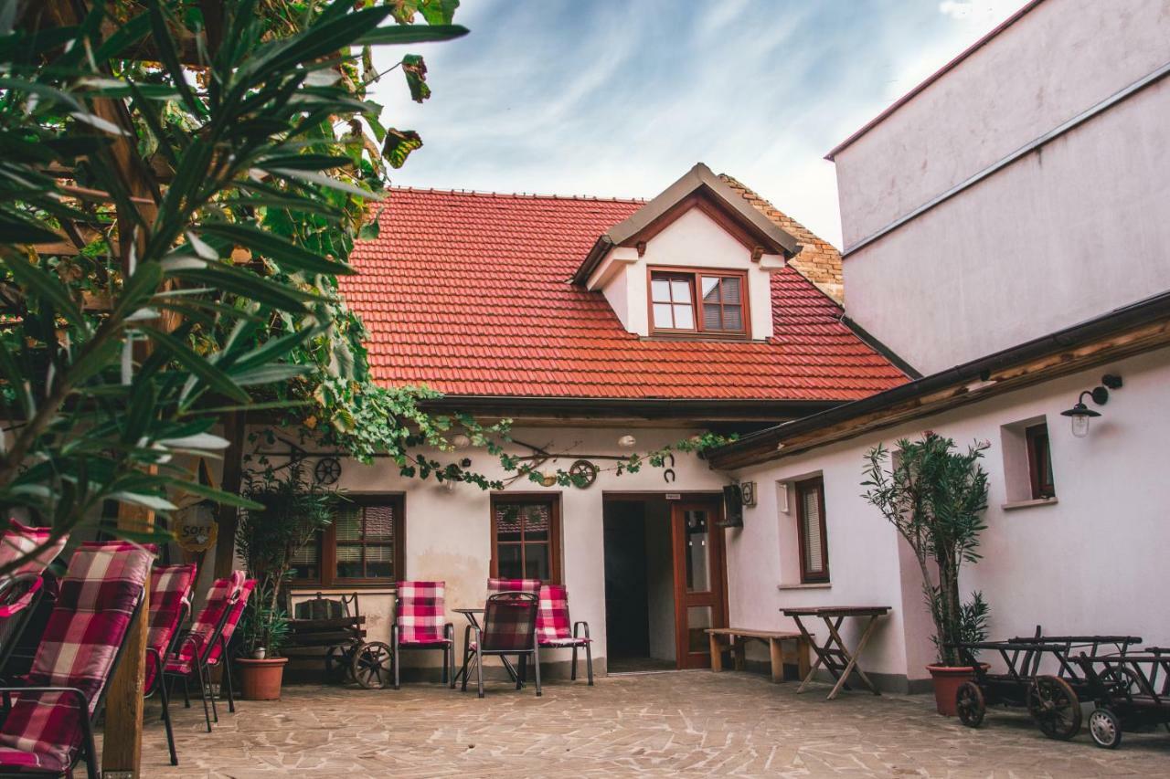 Apartman Alva 3 Mikulov Zewnętrze zdjęcie